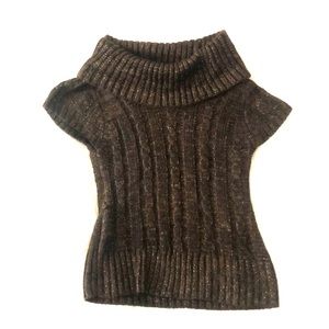 Short Sleeved Sweater